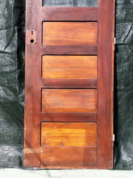 Porta  de Rua em Mogno/ Madeira Maciça