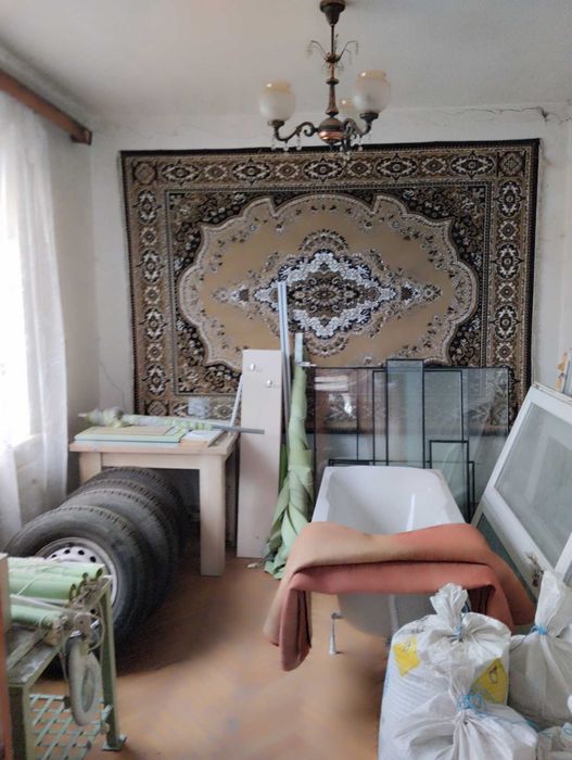 Продається будинок за 10 км від Тернополя в с. Буцнів