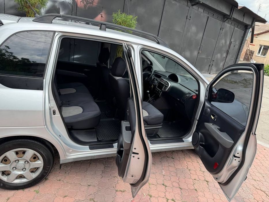 Продам Hyundai Matrix 1,5 дизель