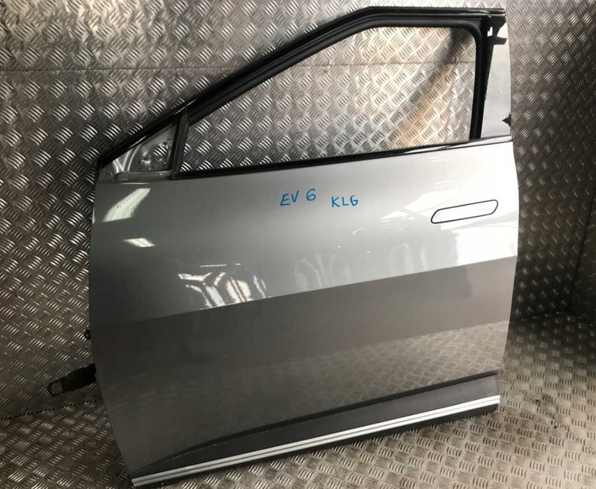Двері Kia EV6 пердні задні ліві праві двери киа шрот разборка