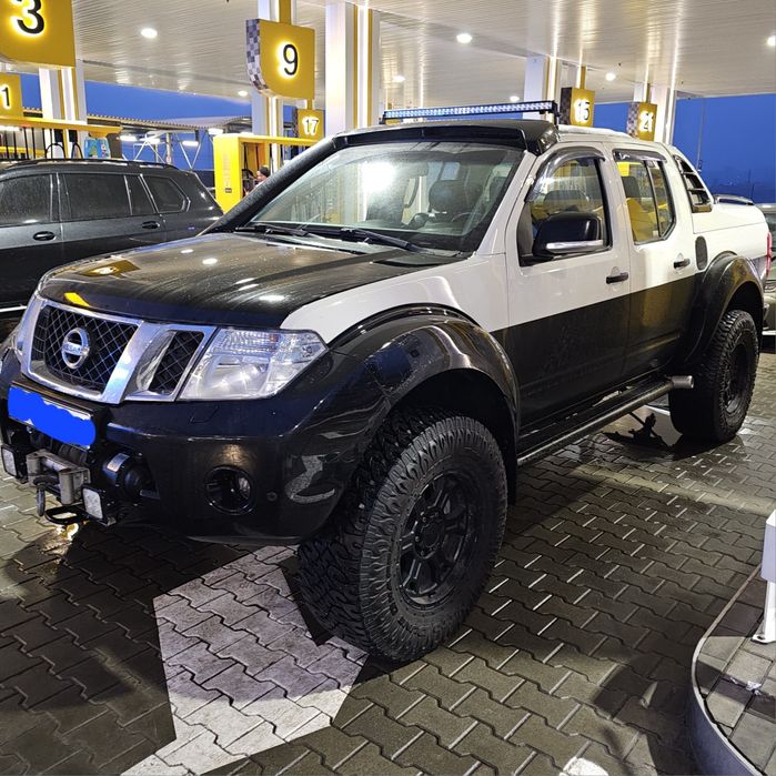 Ниссан Навара D40 2010г бензинV8-5.6L (600л.с)газ