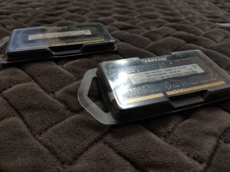 Модуль памяти SODIMM HYNIX 2GB 1Rx8 PC3-10600S-9-10-B1 DDR3 1333Mhz