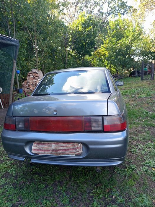 Продам машину Ваз 2110