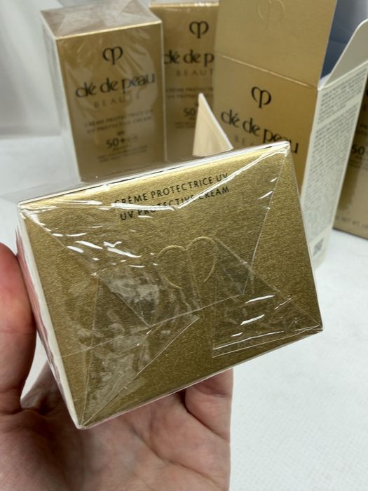 SPF СПФ 50 Cle De Peau Shiseido