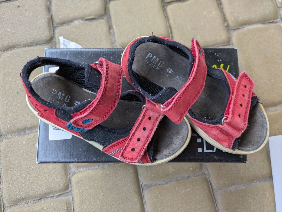 Sandały dziecięce Primigi roz 32