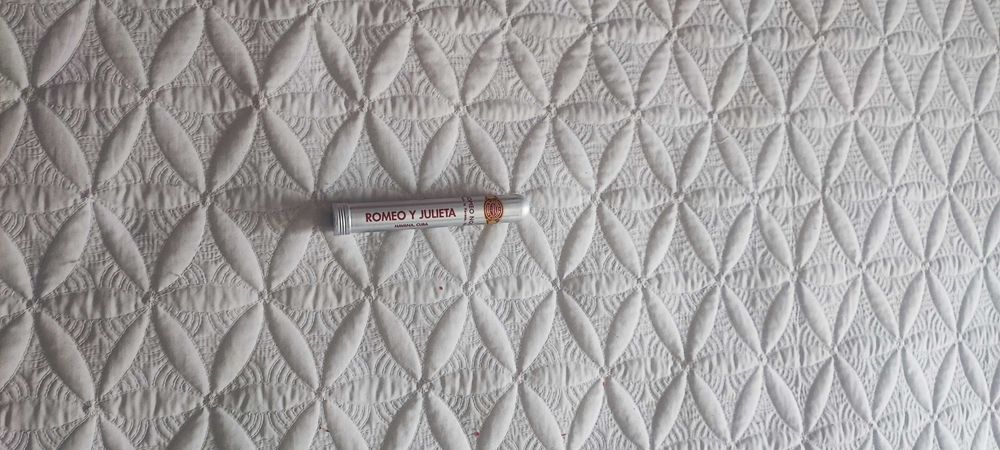 Tubos de charuto Romeo y Julieta portatil aluminio impermeável.