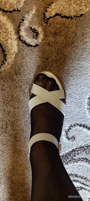 Босоніжки, 39 розмір, білі