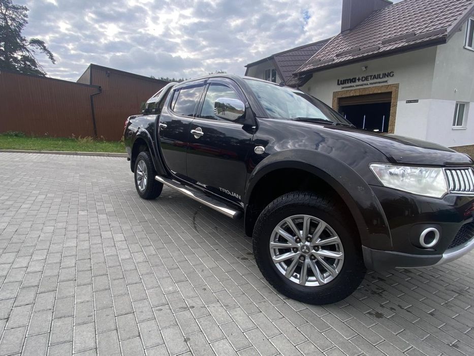 Mitsubisi l200 Для ЗСУ