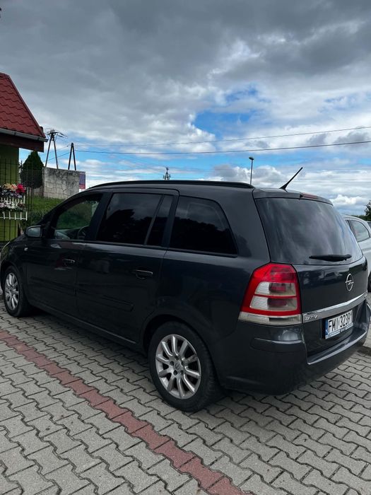 Opel Zafira B 2008