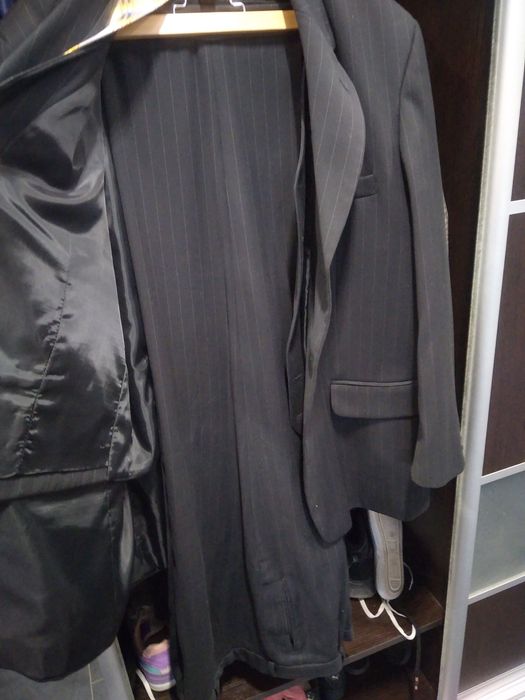 Чоловічий костюм  класика, трійка.