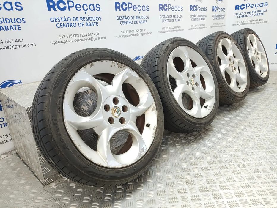 Conjunto Jantes 17 Alfa Romeo 147 7J ET40,5 5x98