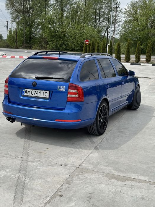 Skoda  VRS 2.0T.  .