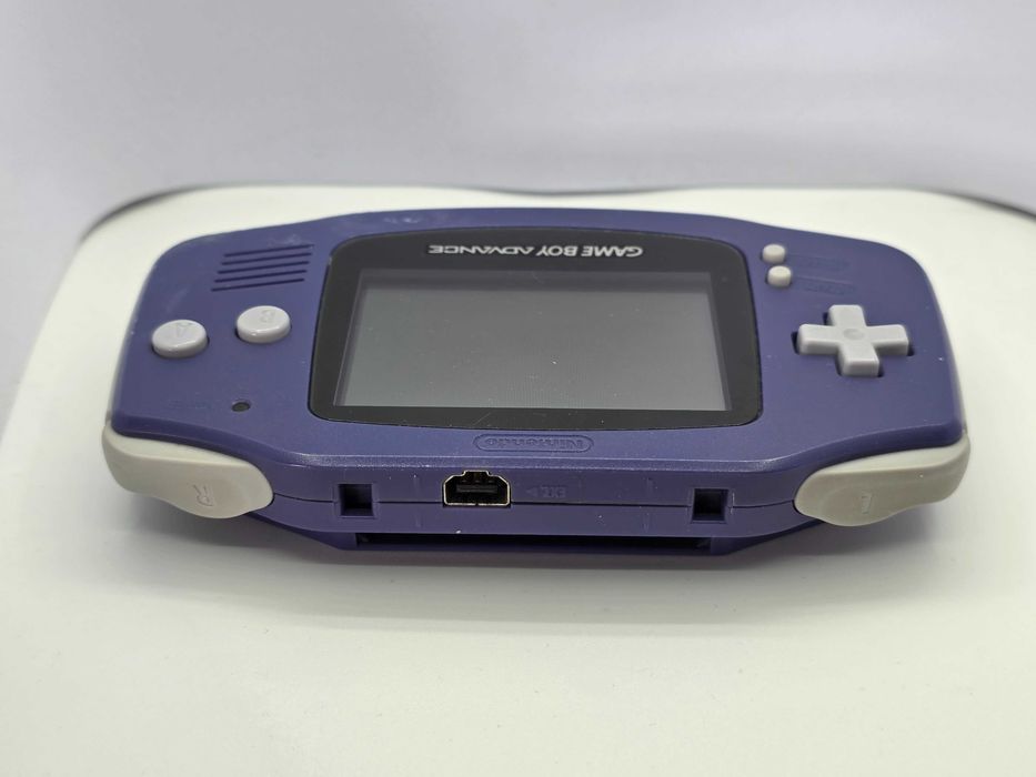 Konsola Nintendo Game Boy Advance fioletowa
