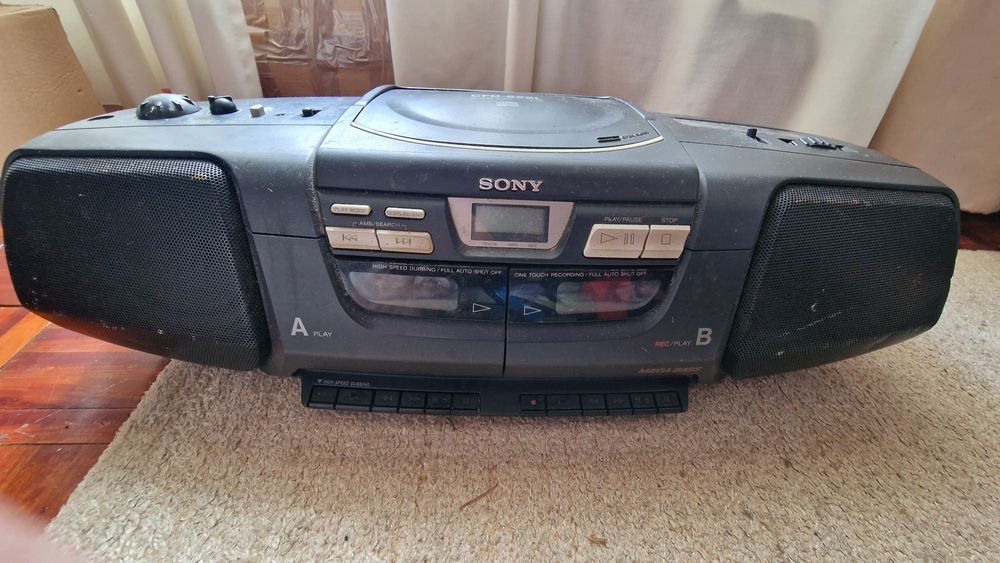 Rádio stereo sony