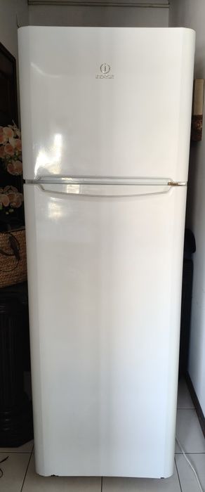 Frigorífico Indesit