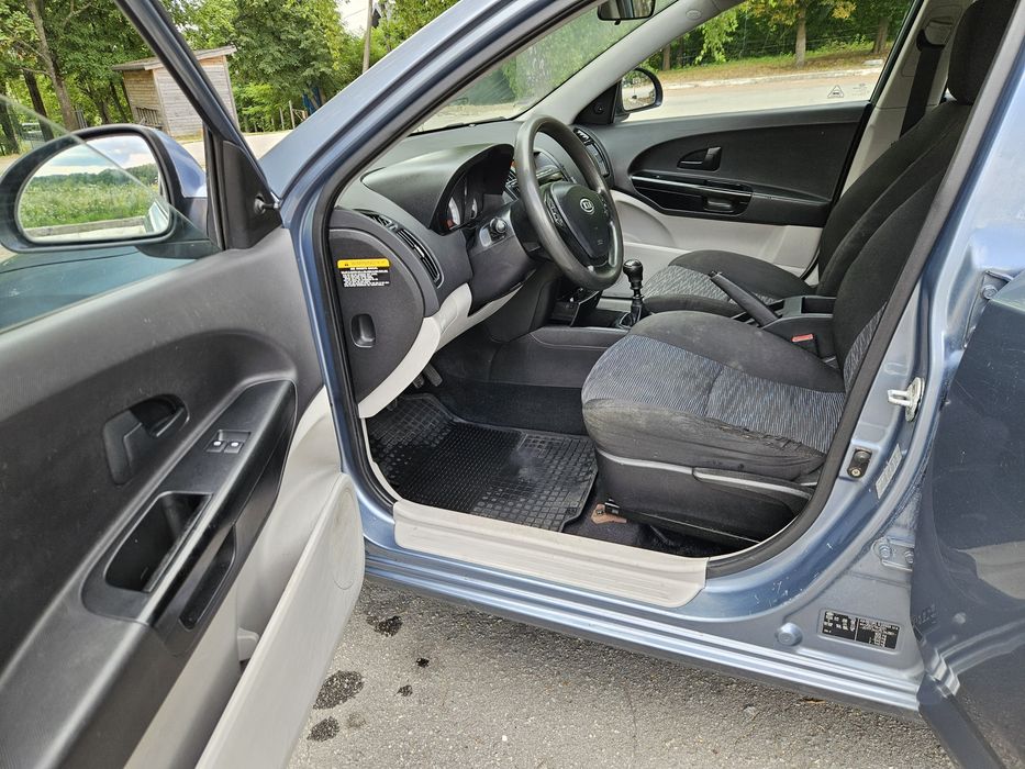 Kia Ceed 2007 рік 1.6 дизель для військових