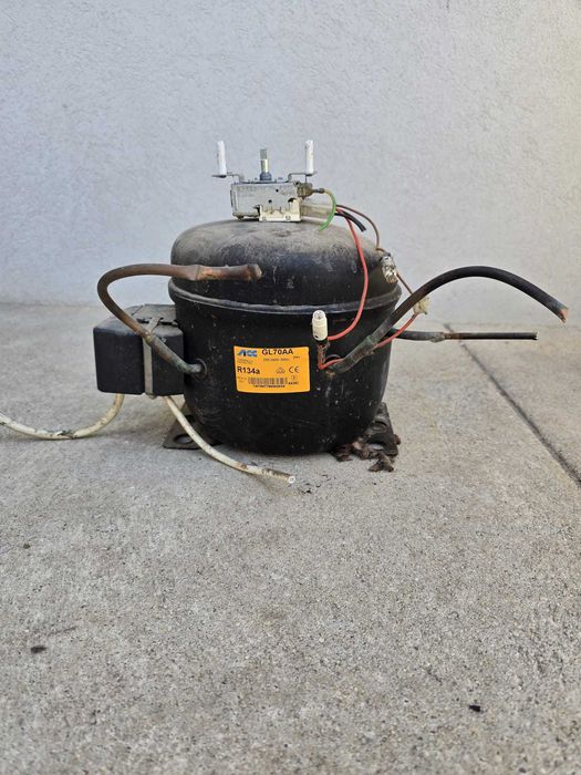 Compressor de Arca Congeladora + Interruptor