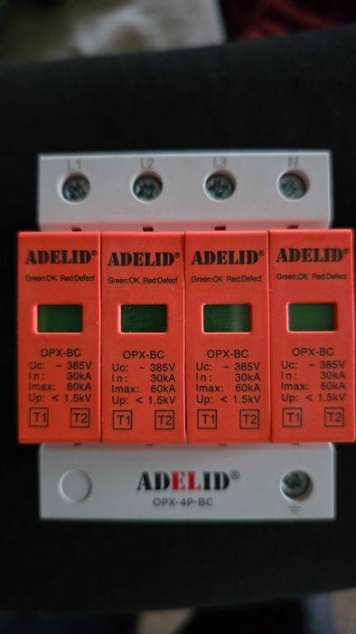 Ogranicznik Ochronnik przepięć PRZEPIĘCIOWY 3-FAZ B+C T1T2 4P 5kA