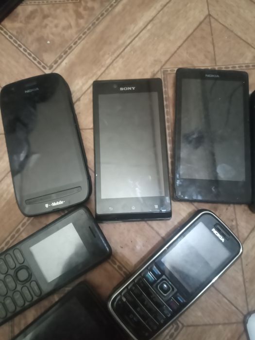 Телефон мобильный