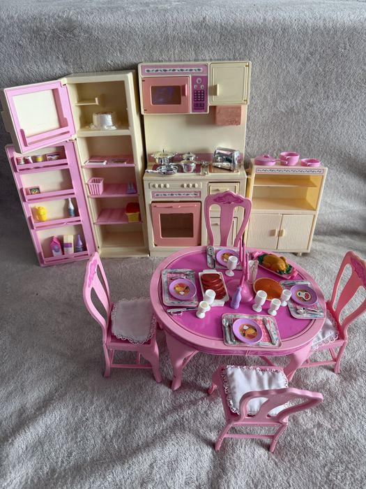 Zestaw Barbie kuchnia living pretty 1987