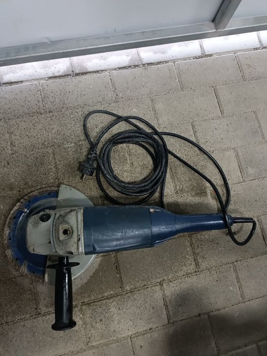 Szlifierka 230 Bosch na wynajem