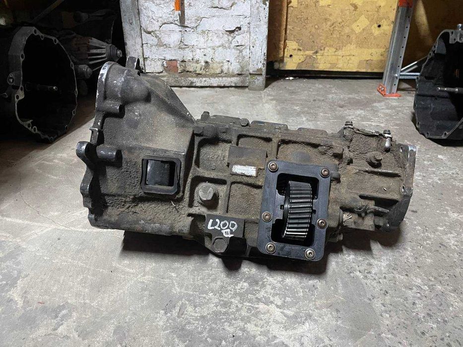 МКПП коробка передач Mitsubishi l200 2.5 td 3 покоління