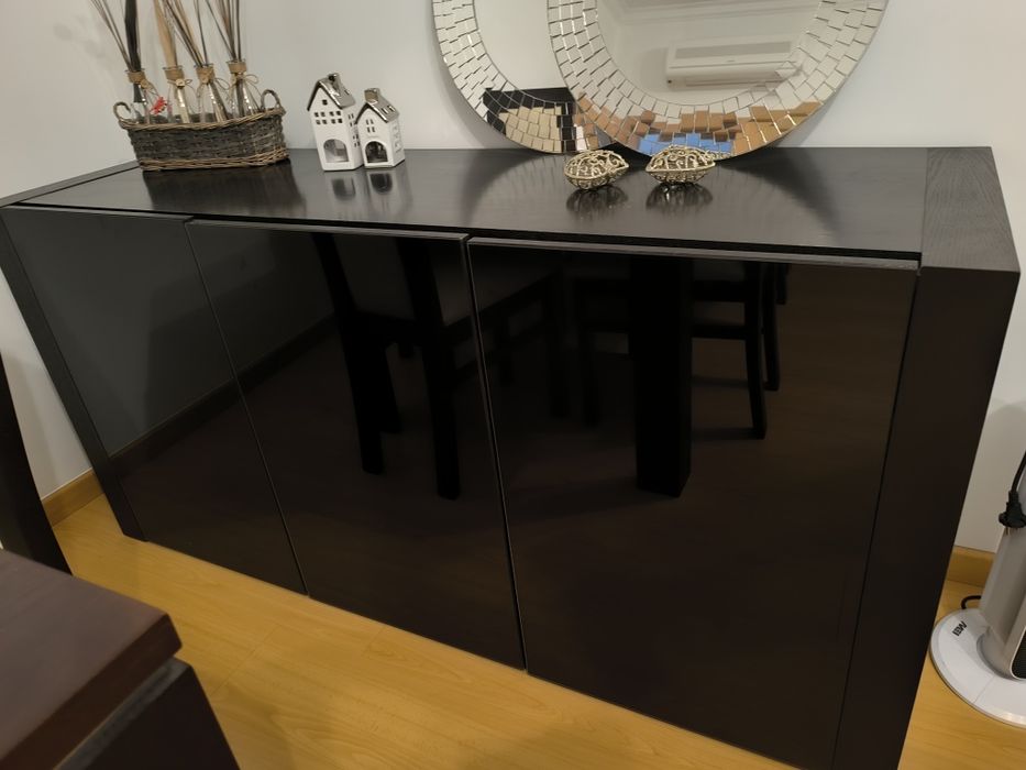 Aparador 3 Portas + 1 gaveta