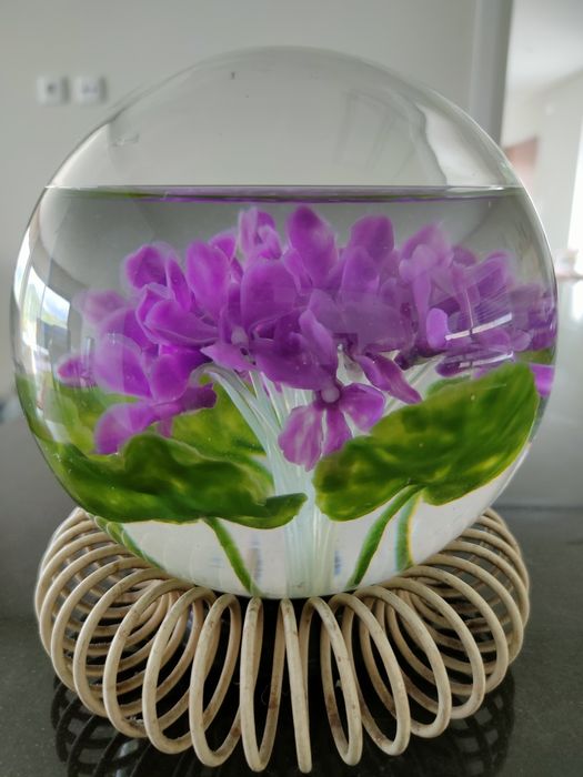 Globo floreira antiga.