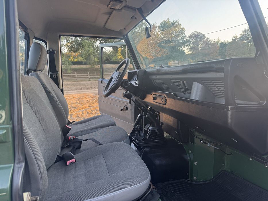 Land Rover Defender 300 tdi HCPU