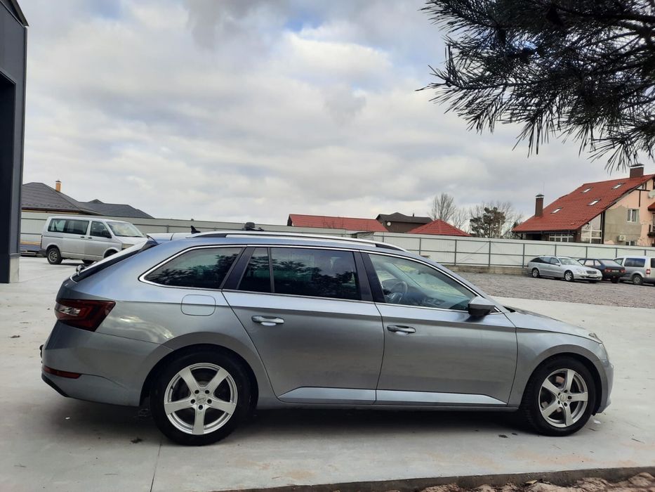 Продам Skoda Superb 2016 року