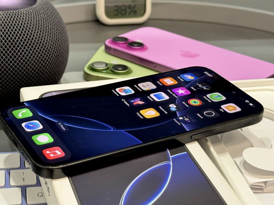 iPhone 16 Pro Max 256GB (АКБ 98%, Wi-Fi версія)