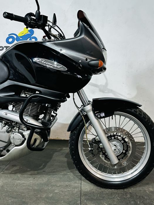 Suzuki Xf650 Freewind мото з європи (3600$)