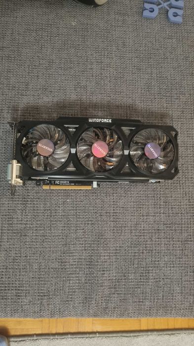 Відіокарта до комп'ютера на 2 гіга