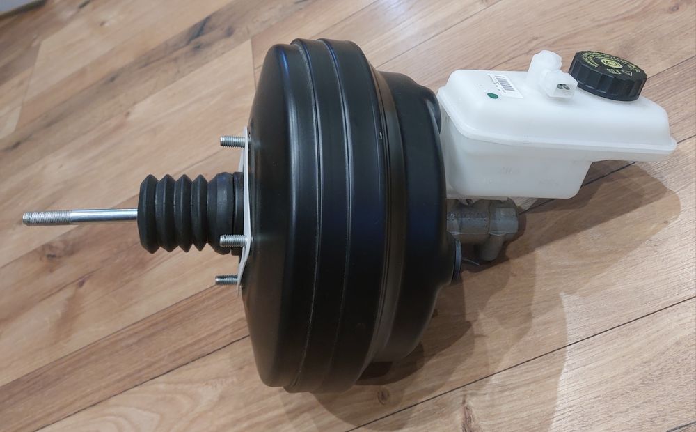 Підсилювач гальм BOSCH. Новий.