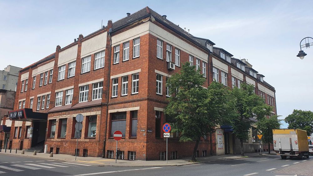 Wynajmę lokal o powierzchni 90m2 Fabryka Cygar