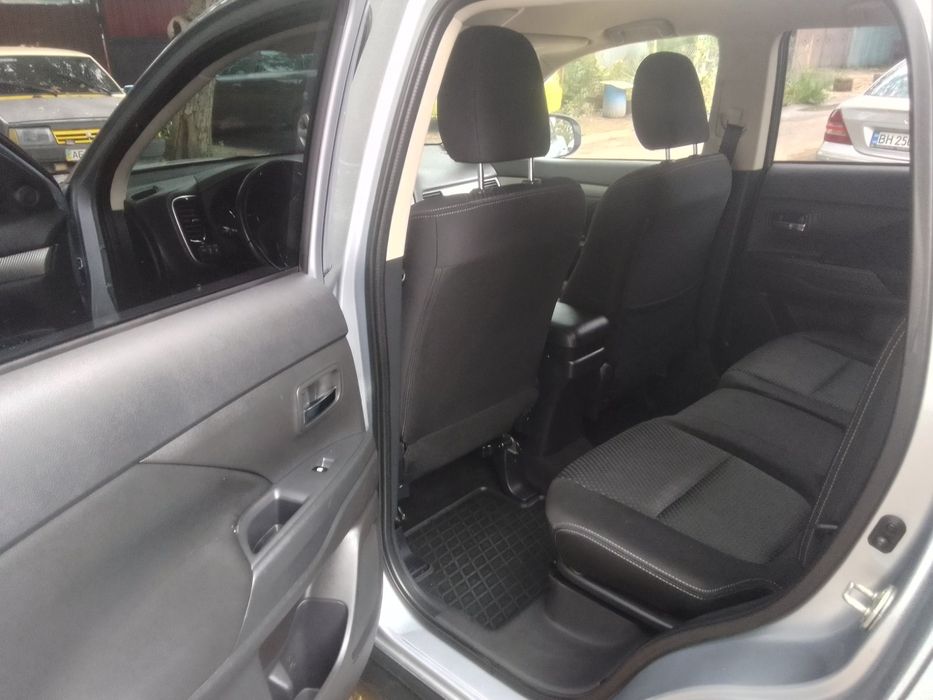 Продам Mitsubishi Outlander 2017 г.