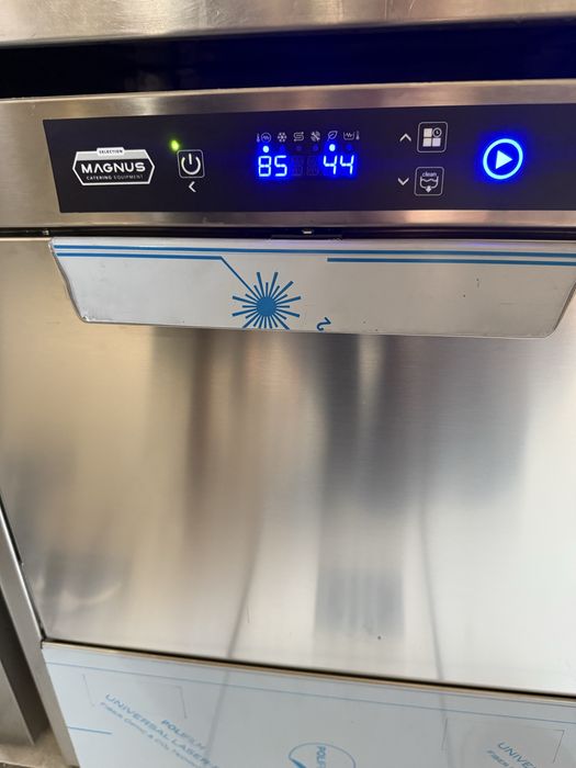 Maquina de lavar  loiça industrial