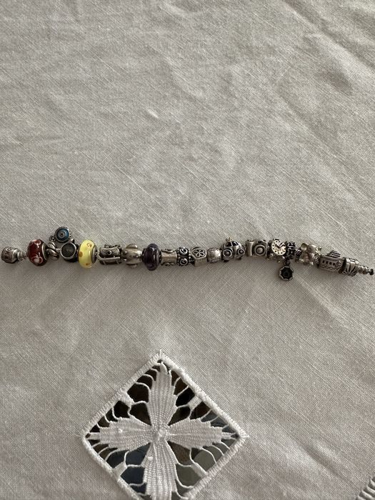 Pulseira Pandora como nova