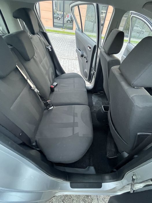 Opel agila 2010 diesel — photo 5