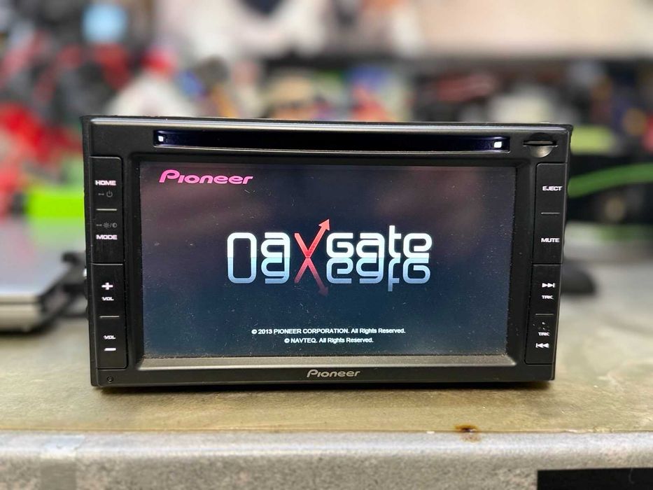 Radio dotykowe nawigacja PIONEER AVIC-F550BT