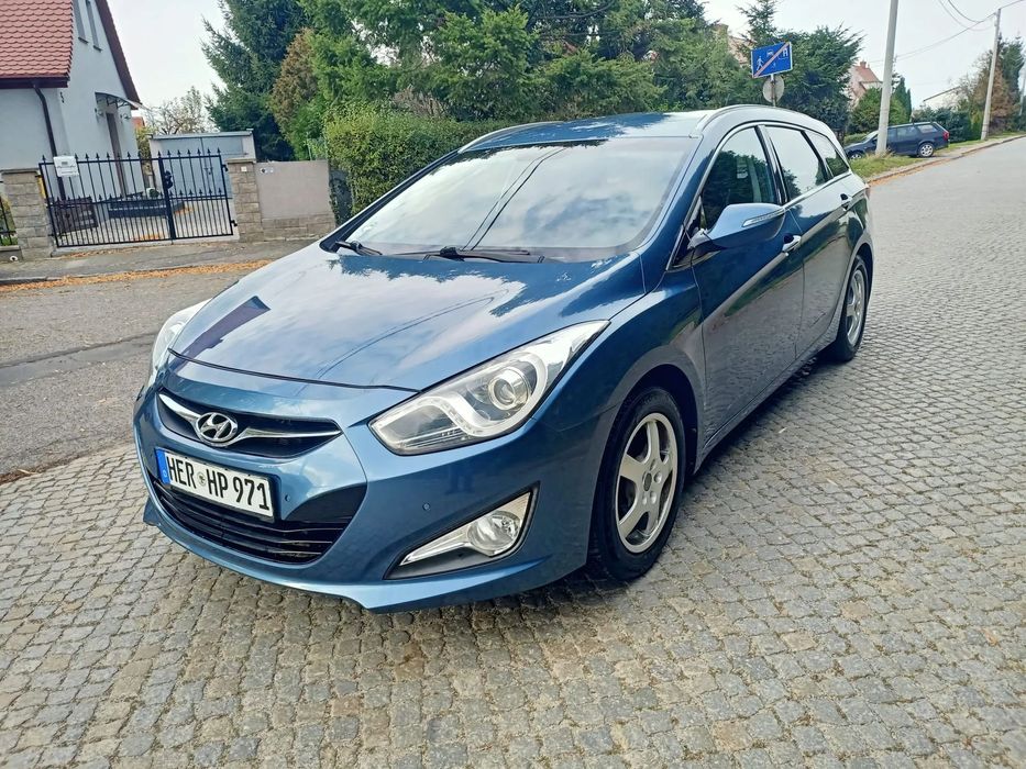 Hyundai i40 LEDY, Parktroniki przód tył