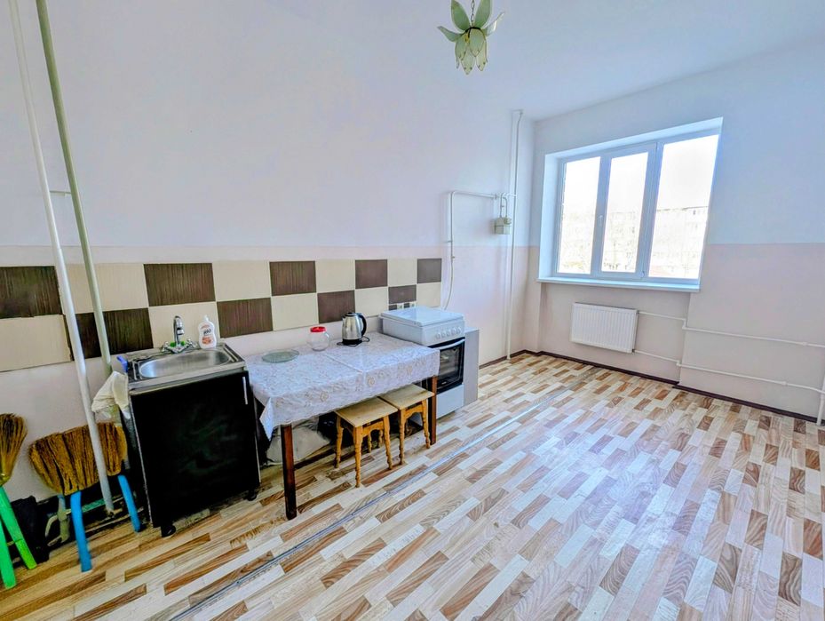 ТЕРМІНОВО !Продається одно кімнатна  вул. Г. Сагайдачного нижній  ДНС