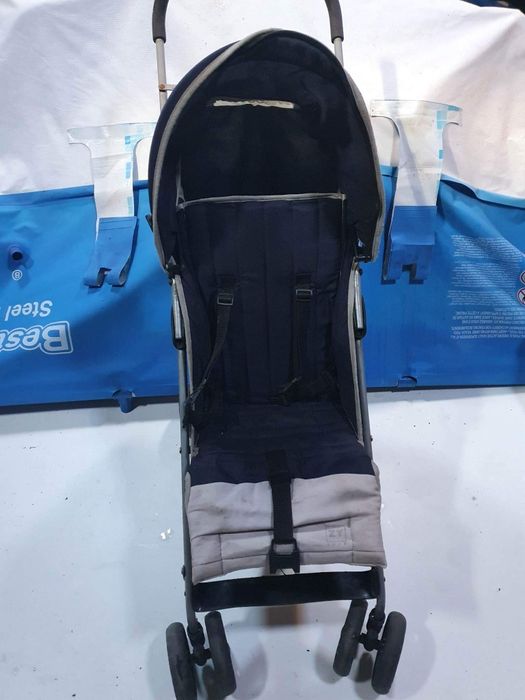 Carro de passeio  e cesta para bebé