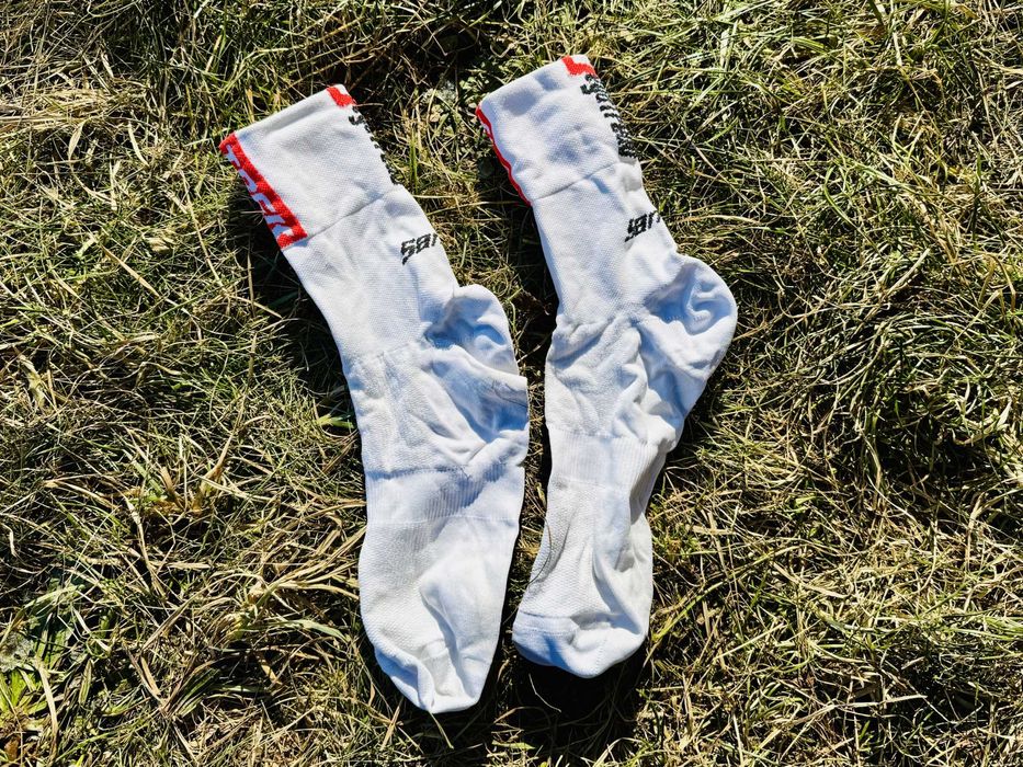 Білосніжні велоноски, велоформа Santini Trek-Segafredo