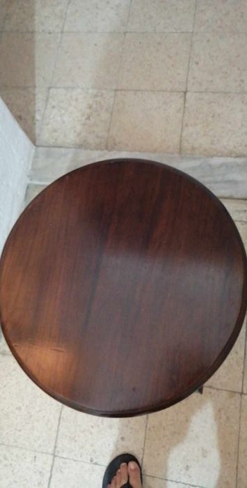 Mesa mogno maciço envernizada semi brilho