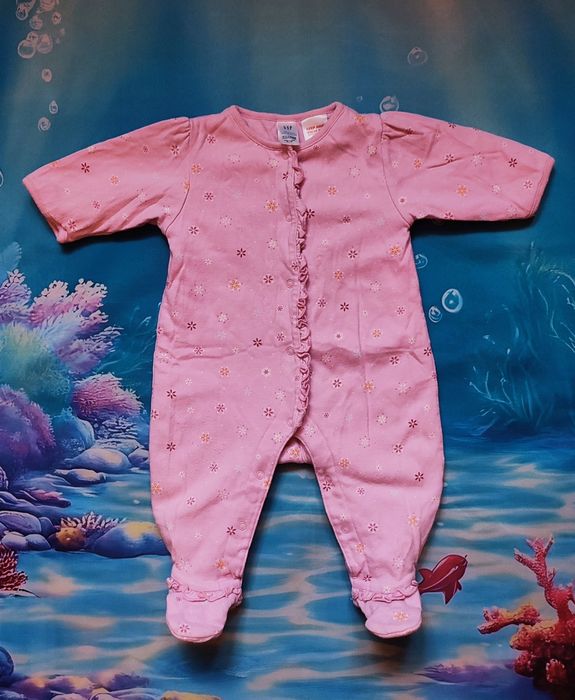 GAP Baby Pajac Śpiochy Rampers Piżamka jednoczęściowa r. 0-3
