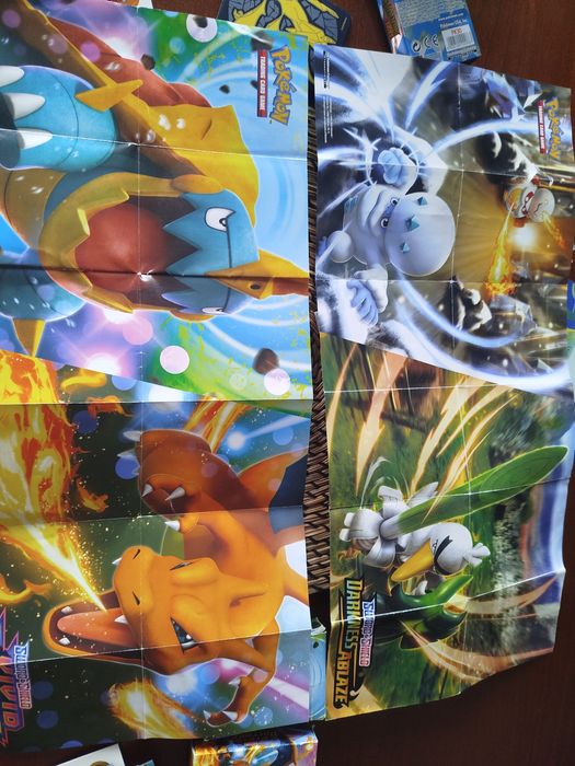 Zestaw Pokemon karty gadżety