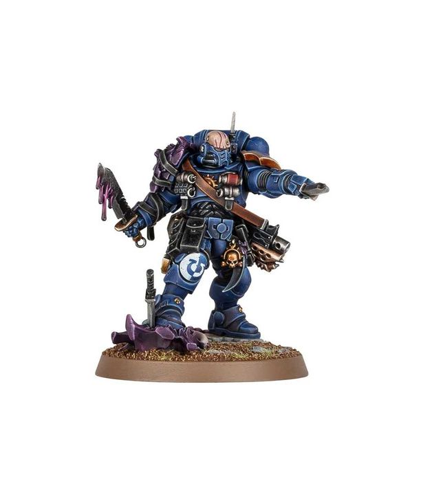 Warhammer 40000 Space Marines Lieutenant with Combi-Weapon