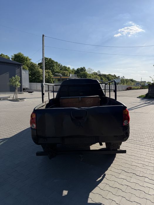 Продам mitsubishi l200
