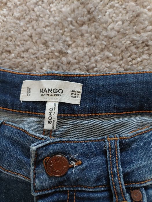 Стильные красивые джинсы, фирмы Манго, темно синий цвет